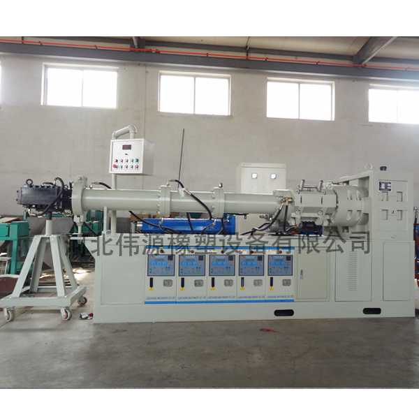 120型橡胶挤出机